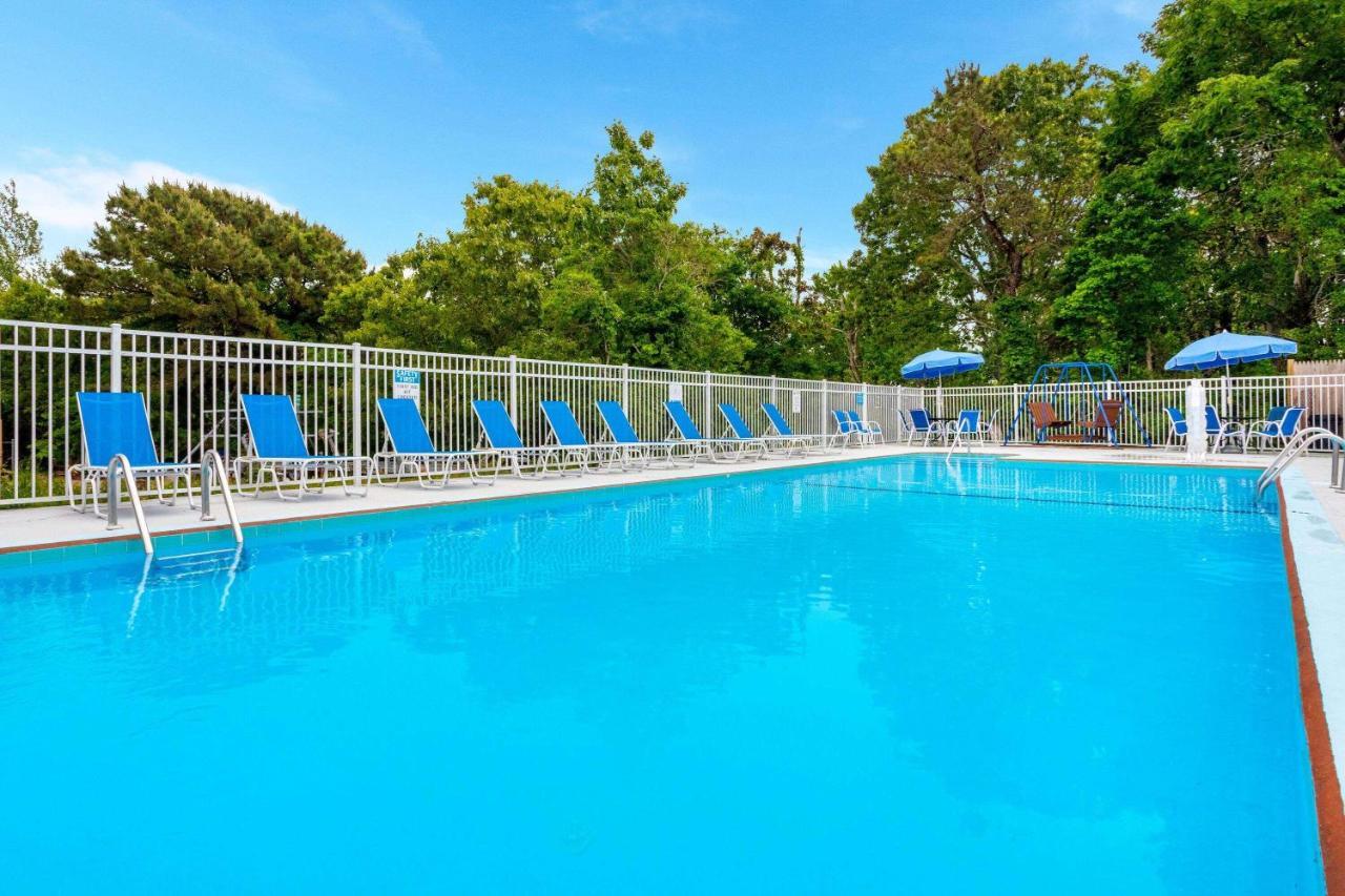 Travelodge By Wyndham Cape Cod Area West Dennis Exterior foto